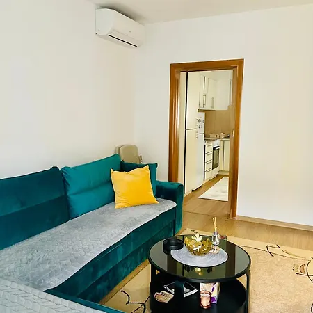 Lena Apartment *