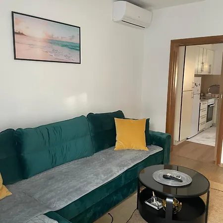 Lena Apartment *