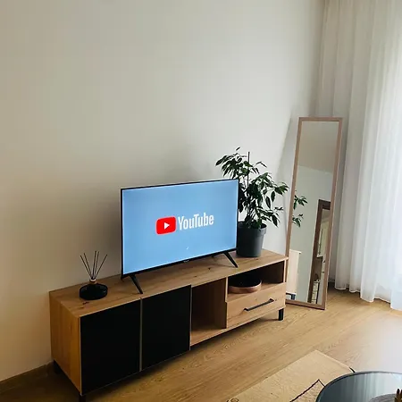 Apartment Lena *